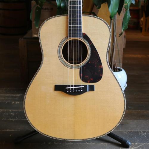 YAMAHA LL56 Custom ARE