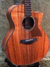 Taylor 【Taylor 選定品‼】 724ce Gloss V-Class -Hawaiian Koa- #1208224088【48回迄金利0%対象】