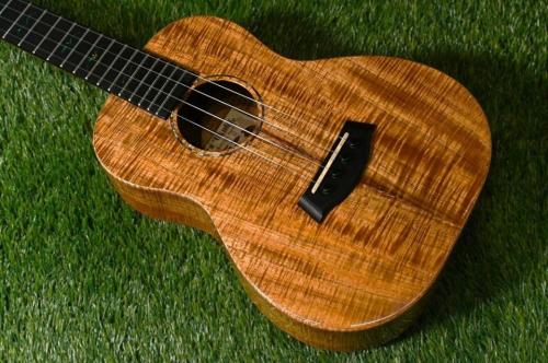 Kanile'a CUSTOM T Tenor【S/N #25366】