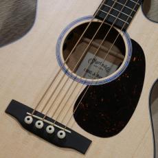Martin Martin 000C Jr E Bass 【コンパクトサイズエレアコ・ベース】_4
