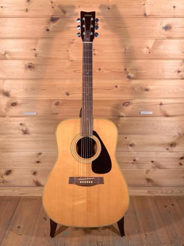 YAMAHA FG-151   '70s