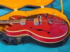 Gibson ES-330 CH_4
