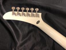 Epiphone Explorer 80s - EMG Classic White_8