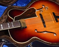 Archtop Tribute AT350_6