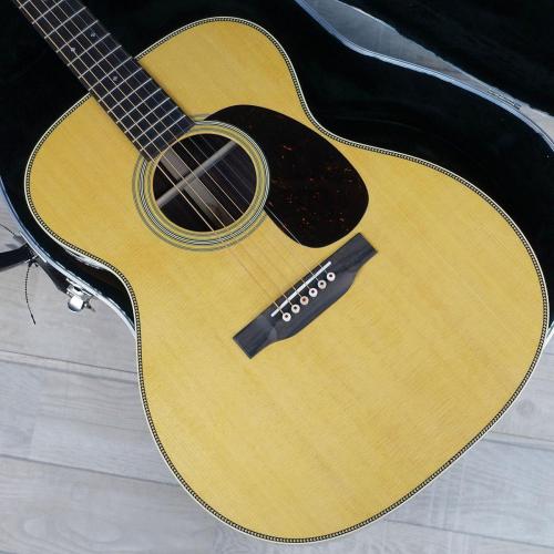 Martin 000-28 Standard