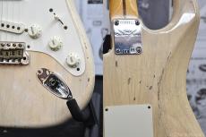 Fender Custom Shop ~2021 Custom Collection~ 1957 Stratocaster Relic -Aged White Blonde- 2022USED!!_8