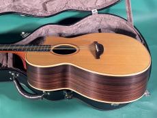 Lowden O-32C_4
