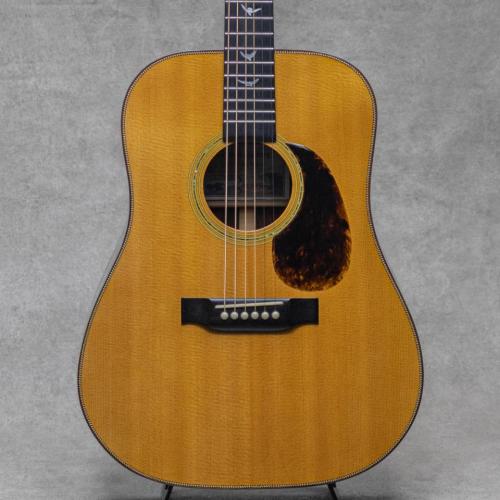 Greven The Oshio D Lutz Spruce / Jacaranda / 2012