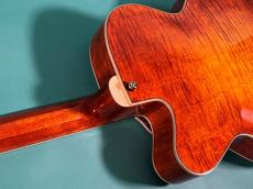 Eastman AR580CE_9