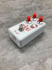 Fender WHITE FUZZ PEDAL_3