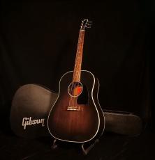 Gibson J-45 "Snake Skin Top" Cobra Burst CUSTOM SHOP【限定ショップオーダーモデル 激シブのコブラバーストカラー! ジャキ鳴りが堪らない1オーナー品の極上モノです! 】解説試奏動画ご覧下さい。