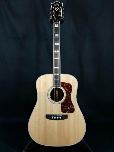 Guild D-55E NAT [SER:C241047]
