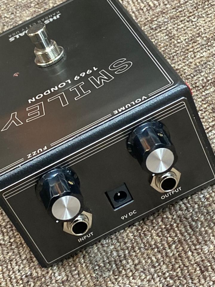 ギター JHS PEDALS SMILEY JHS Pedals SMILEY｜ミュージックランドKEY