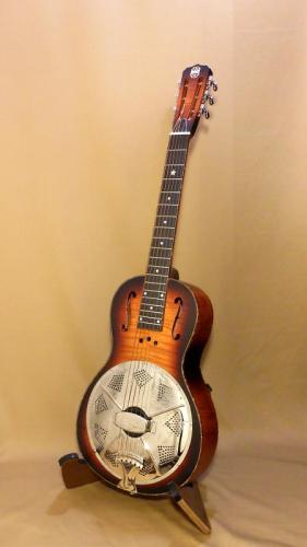 Republic Guitars Parlor Size Miniolian