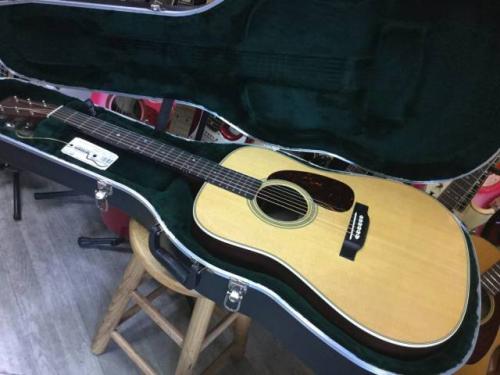 Martin D-28 Standard Pickup スペシャル! 【 アンプに繋げる マーチン D28 スタンダード 】