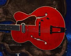 Archtop Tribute ATC350BK-BF _2