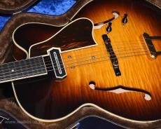 Archtop Tribute ATC350BK_6