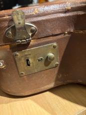 Gibson J-45(1943年製)【希少なオリジナルバナーロゴのJ-45です!】_13