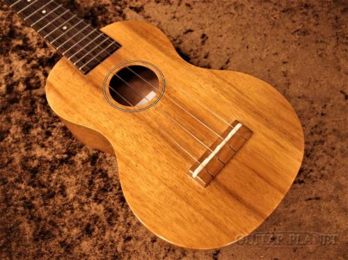 Famous FS-5G 【ソプラノ/ハワイアンコア】【日本製】【12回金利0%対象】【送料込】