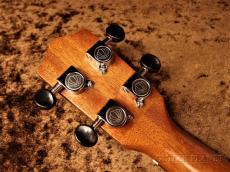 Leho LHUC-MM-CE 【コンサート/マホガニー】【カッタウェイ】【ピックアップ搭載】【送料込】_10