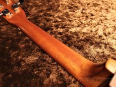 Leho LHUC-MM-CE 【コンサート/マホガニー】【カッタウェイ】【ピックアップ搭載】【送料込】_11