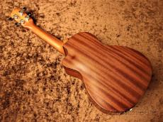 Leho LHUC-MM-CE 【コンサート/マホガニー】【カッタウェイ】【ピックアップ搭載】【送料込】_13