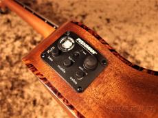 Leho LHUC-MM-CE 【コンサート/マホガニー】【カッタウェイ】【ピックアップ搭載】【送料込】_15