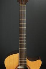 Fujii Guitars OM Cutaway_7