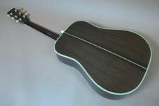 Martin D-45 / Solid Spruce Top・Solid Rosewood Side and Back・Vertical Logo・Solid Abalone Trim and Rosette・Hexagons Inlay・Mahogany 1P Neck・Ebony Fingerboard and Bridge【With Original Hard Case 】1985年製_6