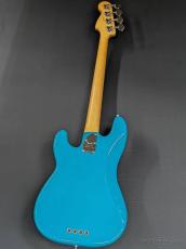 Fender American Professional II Precision Bass -Miami Blue-_3
