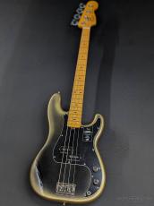 Fender Limited Edition American Professional II Precision Bass -Eclipse-_2