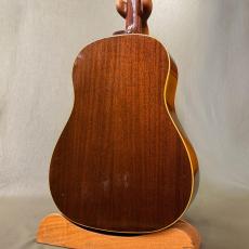 Gibson J-50 ADJ_6