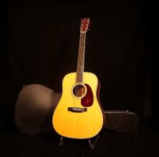 Martin D-45V【生産終了のヴィンテージシリーズ! スノーフレイクインレイ! フォワードスキャロップドブレーシングならではの豊かな響き! オススメの逸品です! 】解説試奏動画ご覧下さいませ。