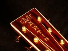 Martin D-45V【生産終了のヴィンテージシリーズ! スノーフレイクインレイ! フォワードスキャロップドブレーシングならではの豊かな響き! オススメの逸品です! 】解説試奏動画ご覧下さいませ。_8