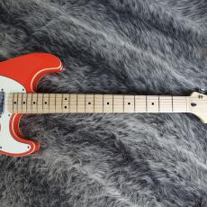 Squier Limited Edition Paranormal Custom Nashville Stratocaster Fiesta Red_5