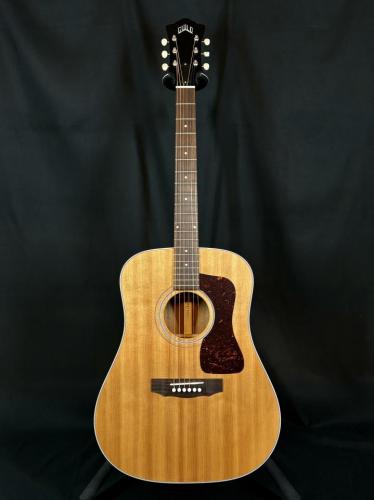 Guild D-40 STANDARD NATURAL [SER:C230598]