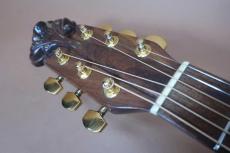 Ovation Super Adamas 1687-8 / Blue・Deep Bowl・Non Cutaway・Double Adamas Epaulet・Clear guard・Carbon Graphite Top・Lyrachord Side and Back・Wood knob・Stereo out 【With Original Brown Case】 1984年製_7