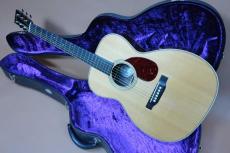 Collings OM2HT Traditional Baked / Waverly peg・Solid Sitka Spruce Traditional (Baked) Top・Solid East Indian Rosewood Side and Back・Ivoroid andHerringbone Binding・Diamond Inlay【With Original 30s Style Hard Case