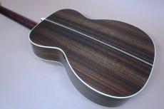 Collings OM2HT Traditional Baked / Waverly peg・Solid Sitka Spruce Traditional (Baked) Top・Solid East Indian Rosewood Side and Back・Ivoroid andHerringbone Binding・Diamond Inlay【With Original 30s Style Hard Case_6