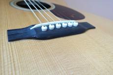 Collings OM2HT Traditional Baked / Waverly peg・Solid Sitka Spruce Traditional (Baked) Top・Solid East Indian Rosewood Side and Back・Ivoroid andHerringbone Binding・Diamond Inlay【With Original 30s Style Hard Case_13