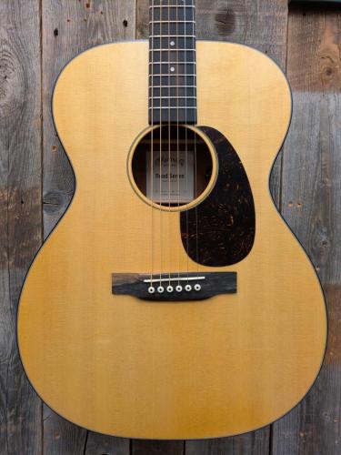 Martin 000-10E Retro #3037255 【ニューモデル!!】