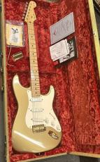 Fender Custom Shop Master Built Gold Eric Clapton Stratocaster by J.W.Black  [3.47kg] 【極上美品】_11