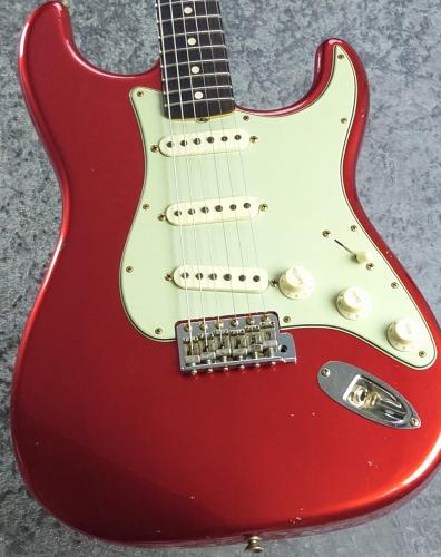 Fender Custom Shop Limited Edition 1963 Stratocaster Journeyman Relic / Aged Candy Apple Red [3.52kg]