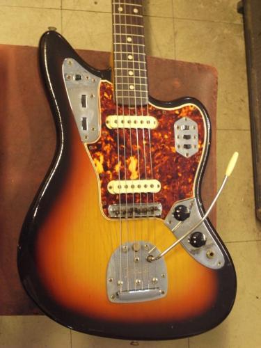 Fender JAGUAR(1965)
