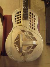 Republic Guitars Tricone Aged Finish