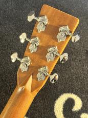 Martin OMJM S/N 3008807【ベアクロウが美しい個体】_7