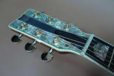 YAMAHA LL-53D Custom Jacaranda / Original Peg・Solid Abalone Trim・Double Ring Abalone Rosette・Solid Ezo Spruce Top・Solid Jacaranda Side and Back・Ebony Fingerboard and Bridge・Original Black Pick guard・Signed T_8