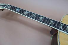 YAMAHA LL-53D Custom Jacaranda / Original Peg・Solid Abalone Trim・Double Ring Abalone Rosette・Solid Ezo Spruce Top・Solid Jacaranda Side and Back・Ebony Fingerboard and Bridge・Original Black Pick guard・Signed T_9