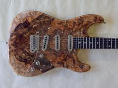 DEREK CUSTOM GUITAR Custom ST/Spolted Burl Maple