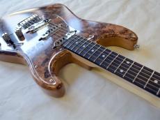 DEREK CUSTOM GUITAR Custom ST/Spolted Burl Maple_6